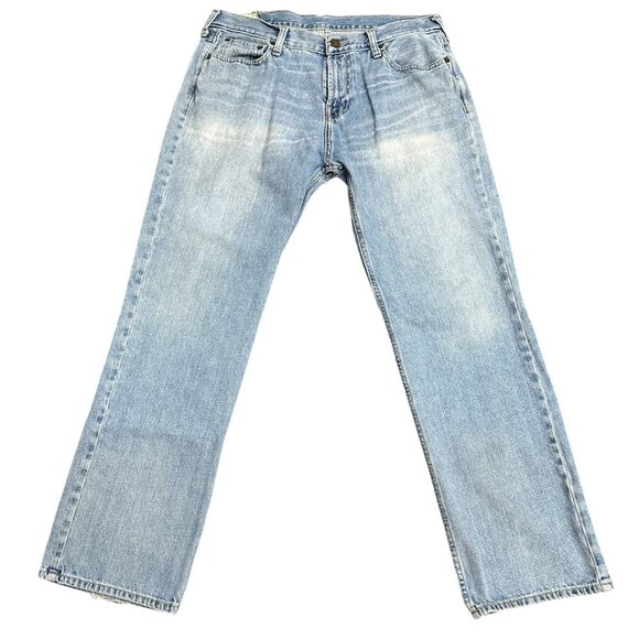 Hollister Mens 34x32 Relaxed Straight Leg Jeans Light Wash Distressed Denim - Picture 2 of 16
